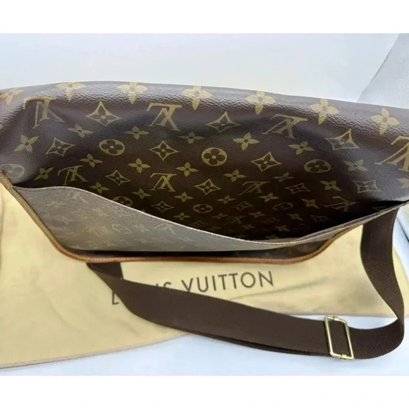 Louis Vuitton Brown Monogram Crossbody Bag - Picture 4 of 11